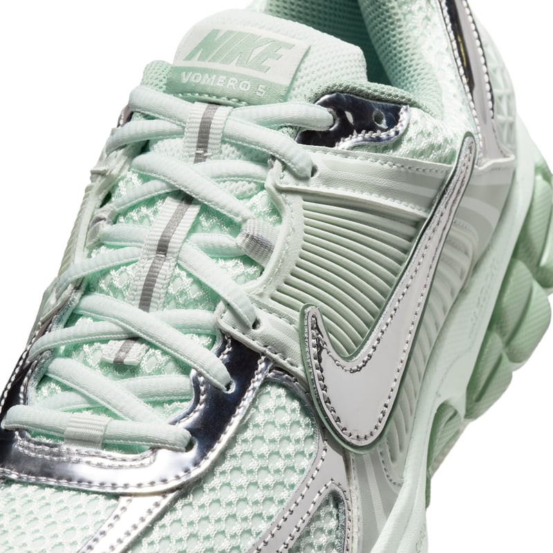 Nike Zoom Vomero 5 IV4311-300 07