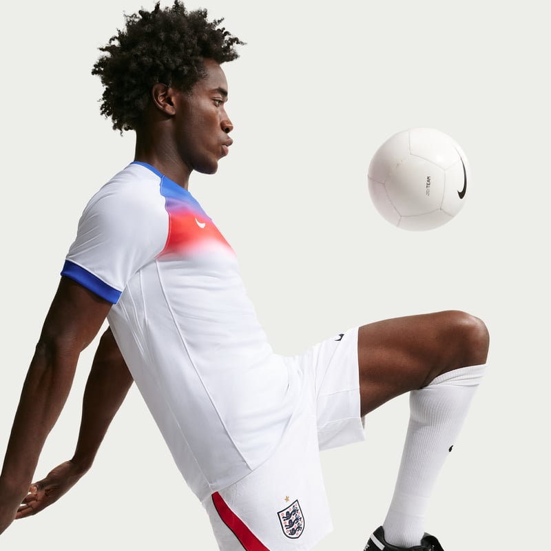Nike England 2026 Match Home Aero-FIT Authentic IB5236-100 04