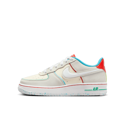 Nike Air Force 1 LV8 FQ8350-110