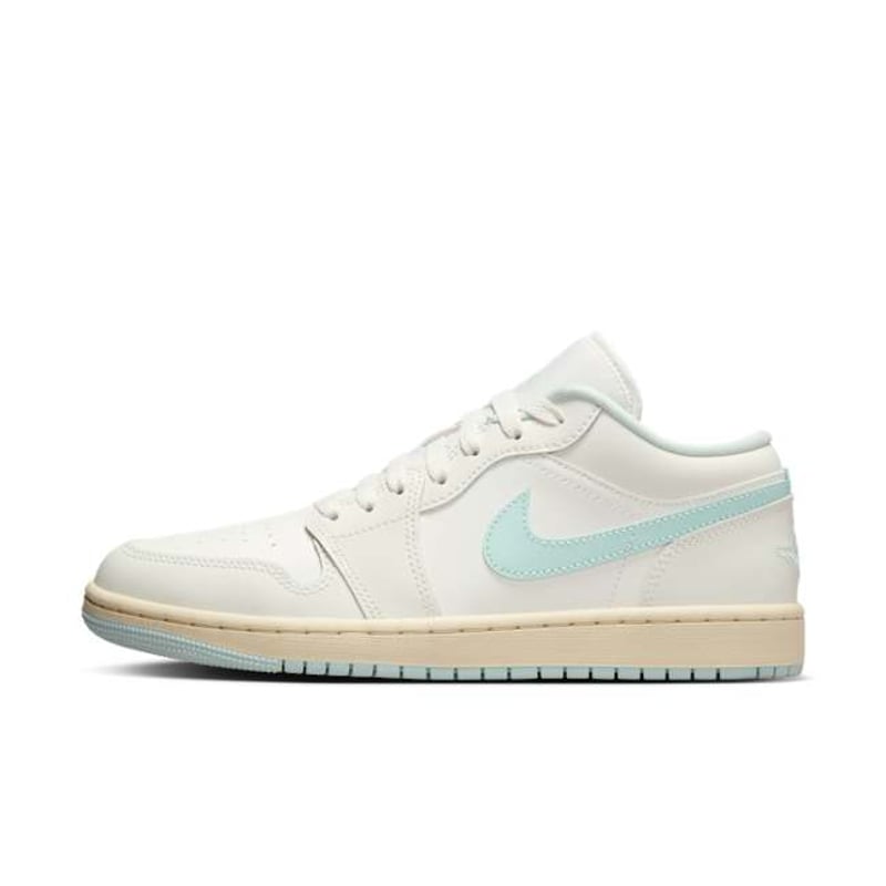 Jordan 1 Low DC0774-134 01