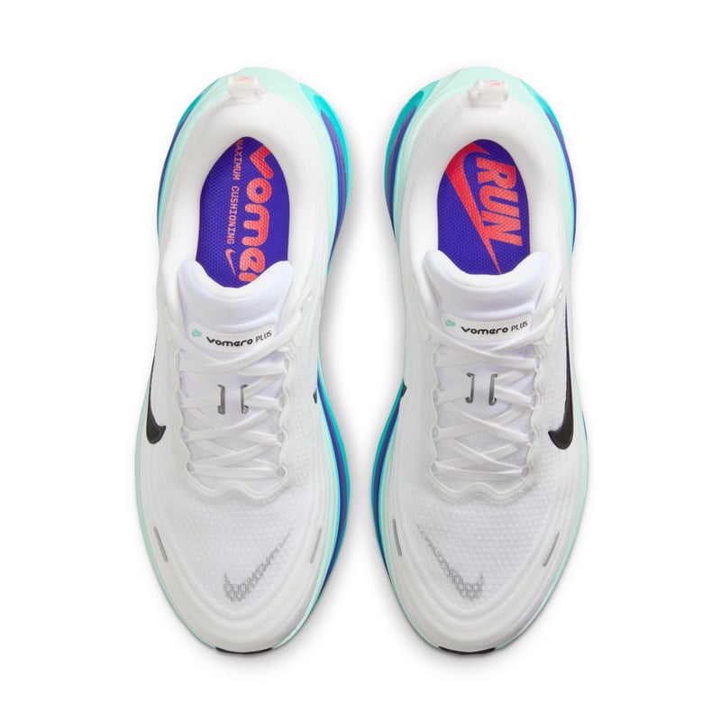 Nike Vomero Plus HV8150-104 04