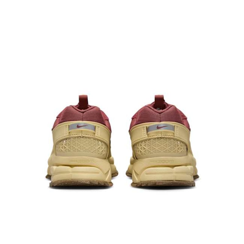 Nike Zoom Vomero Roam HQ2181-700 06