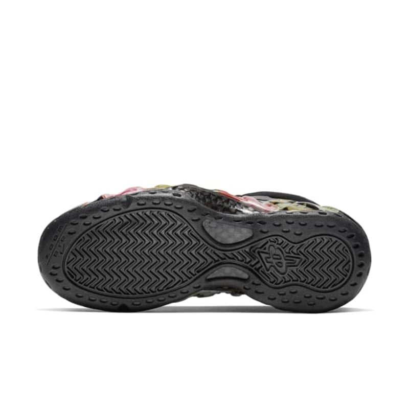 Nike Air Foamposite One AA3963-002 02