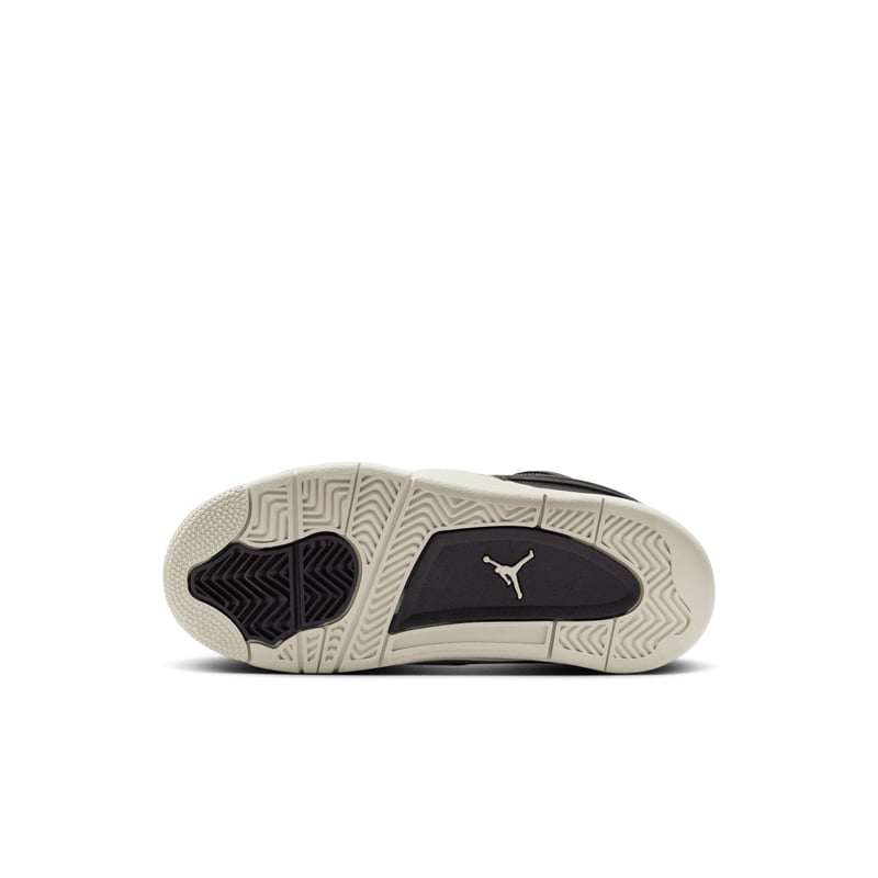 Jordan 4 RM FQ7936-001 02