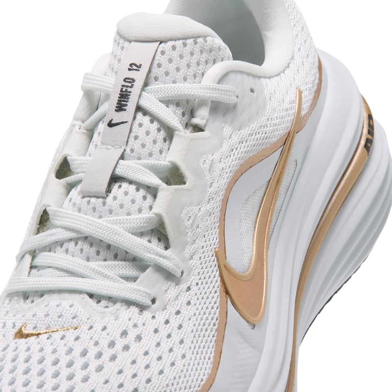 Nike Winflo 12 Laufschuhe "Off White & Blur" | Damen | Laufen | 07 | SPORTSHOWROOM