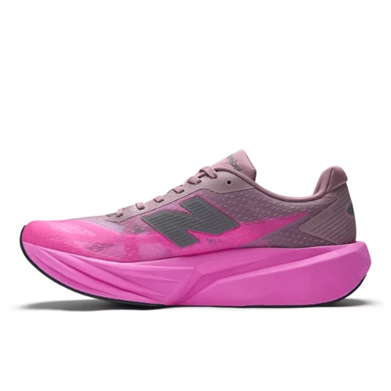 Tekaški copati New Balance FuelCell Rebel v5 "Pink Heat & Rosewood" | Moški | Tek | 01 | SPORTSHOWROOM
