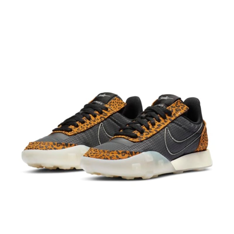 Nike Waffle Racer 2X DC9208-001 05