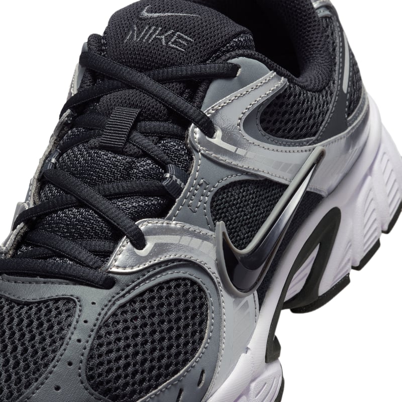 Nike V5 RNR Sneaker "Black & Smoke Grey" | Herren | Sportstyle | 07 | SPORTSHOWROOM