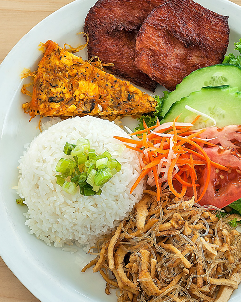 Golden Lotus Vegetarian Restaurant 2199
