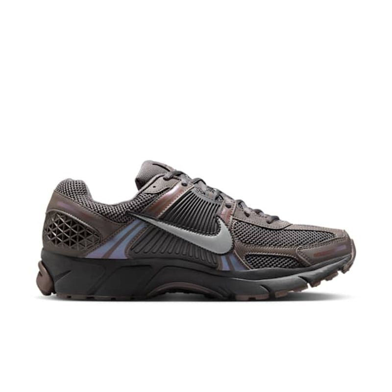 Nike Zoom Vomero 5 HF5493-201 03