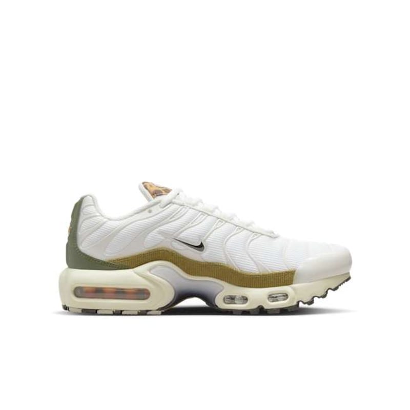 Nike Air Max Plus DX9283-100 03