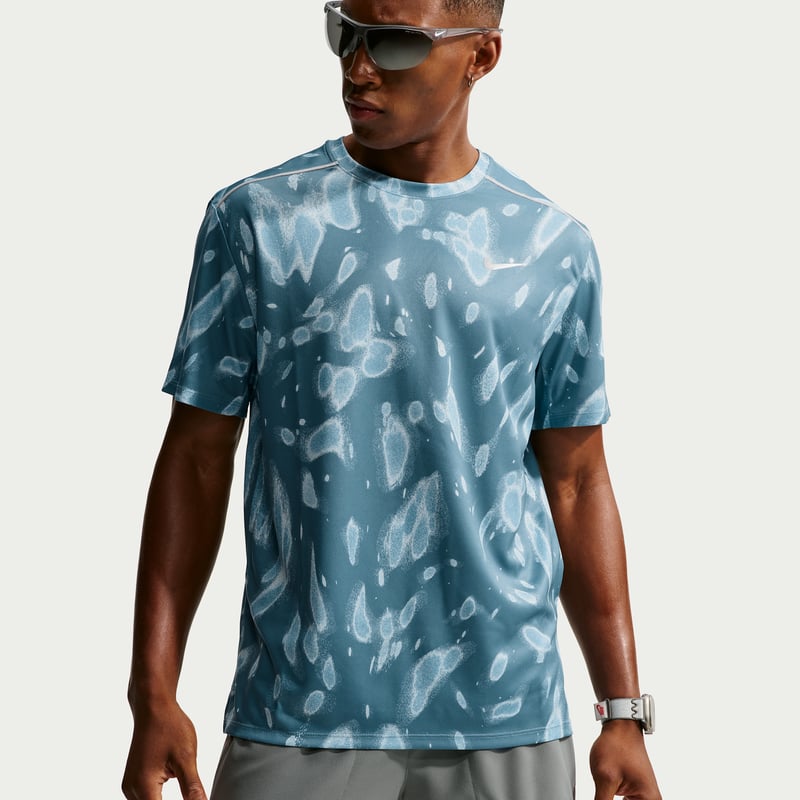 Camiseta Nike Miler Dri-FIT UV "Smoky Blue" | Hombre | Correr | 01 | SPORTSHOWROOM