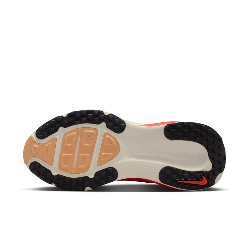 Nike Vomero 18 HM6804-803 02