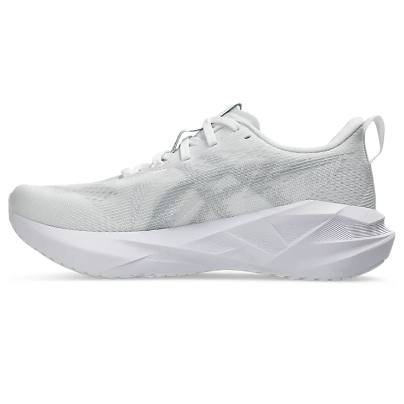 ASICS Novablast 5 1012B765-100 04