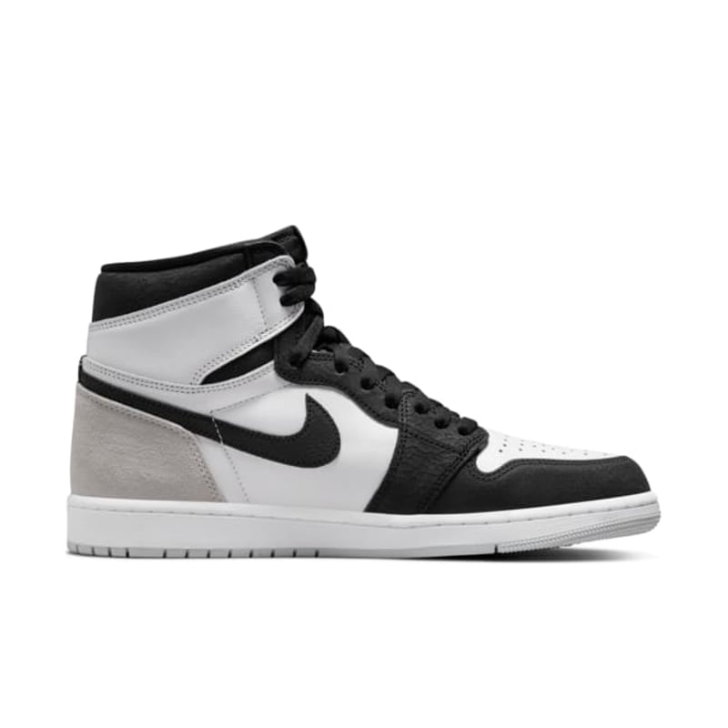Jordan 1 Retro High OG 555088-108 03