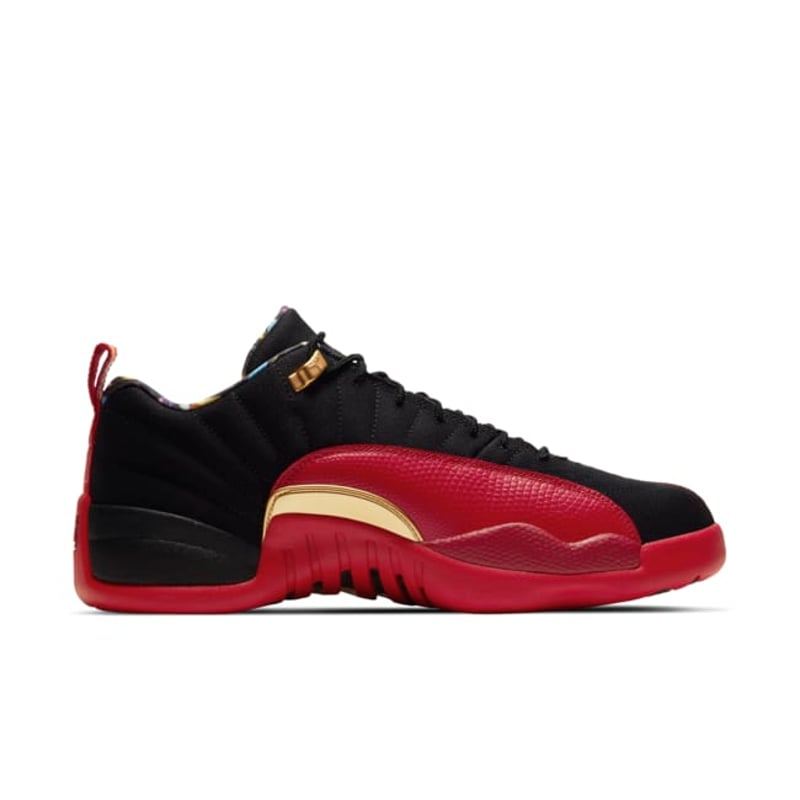 Jordan 12 Retro Low SE DC1059-001 03