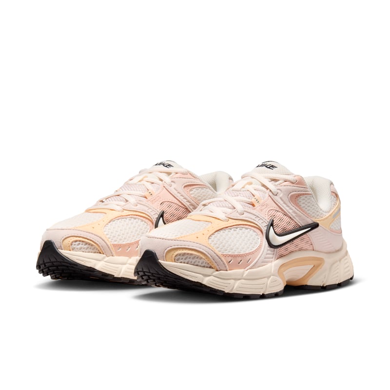 Sneakersy Nike V5 RNR "Chalk & Silt Red" | Kobiety | Sportstyle | 05 | SPORTSHOWROOM