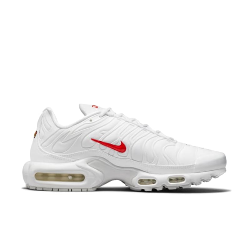 Nike Air Max Plus x Supreme DA1472-100 03