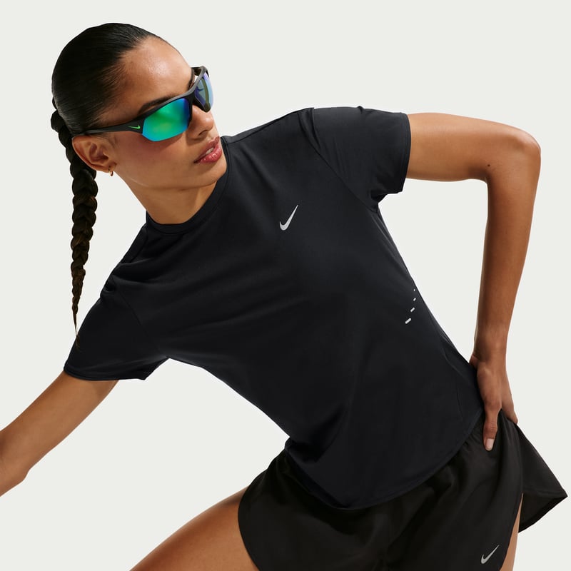 Nike Swift Dri-FIT HM9698-010 03