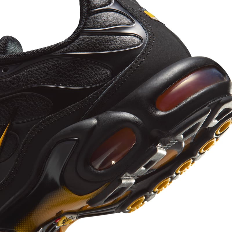 Nike Air Max Plus Premium sneakerek "Black & Metallic Rose Gold" | Férfi | Sportstyle | 08 | SPORTSHOWROOM