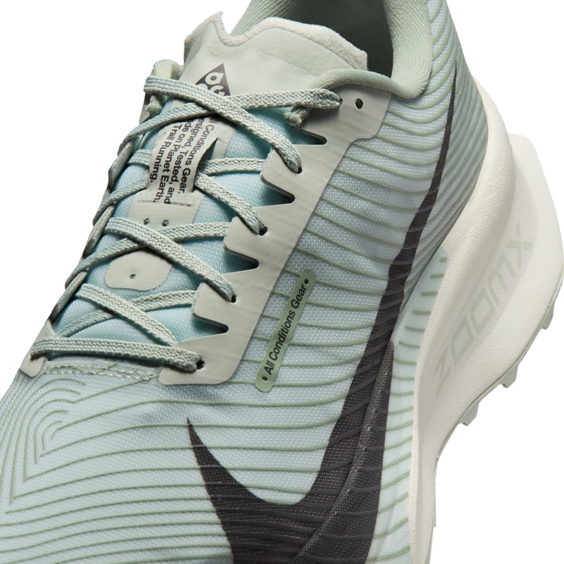 Nike ACG Ultrafly HF5668-003 07