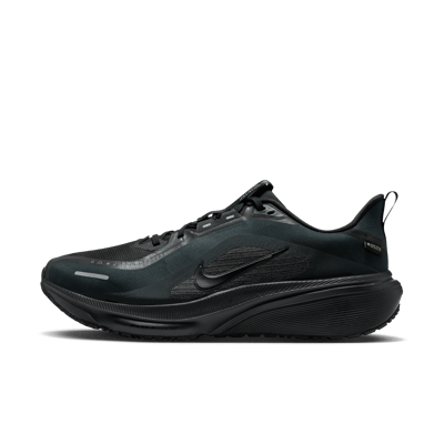 Nike Pegasus 42 GORE-TEX runners "Black & Off Noir" | Men | Running | 01 | SPORTSHOWROOM