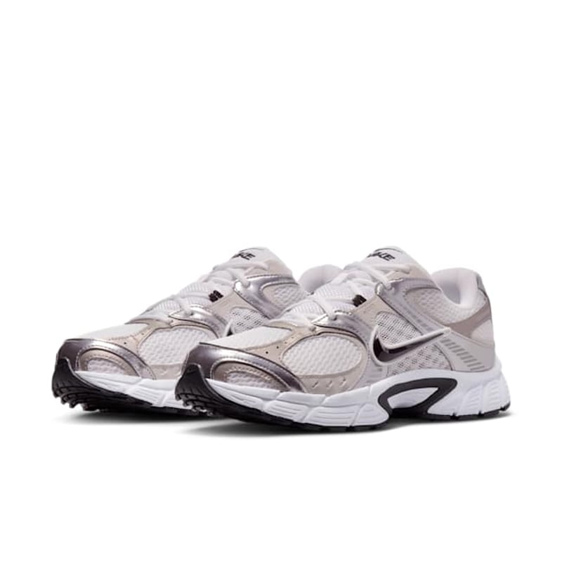Nike V5 RNR HJ5228-104 05