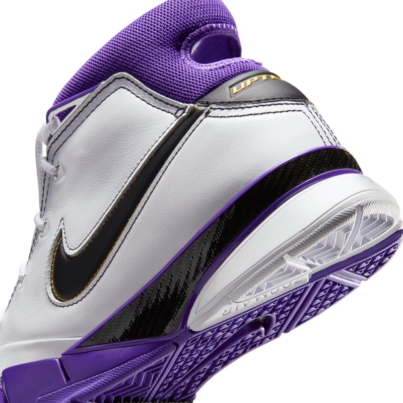 Nike Kobe 1 Protro IM0542-100 08