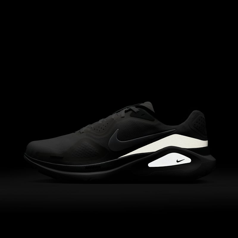 Nike Structure 26 futócipők "Summit White & Black" | Férfi | Futás | 09 | SPORTSHOWROOM