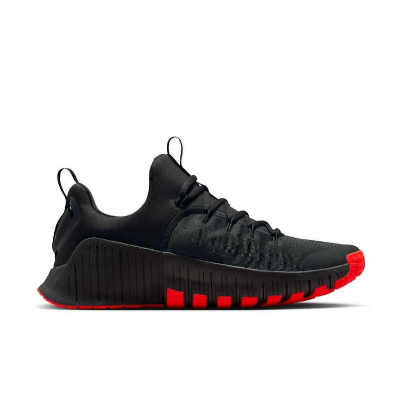 Nike Free Metcon 6 training shoes "Dark Smoke Grey & Bright Crimson" | Men | Training | 03 | SPORTSHOWROOM