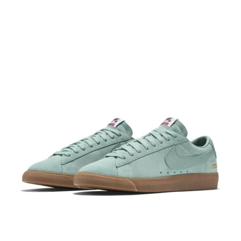 Nike SB Blazer Low GT QS x Supreme 