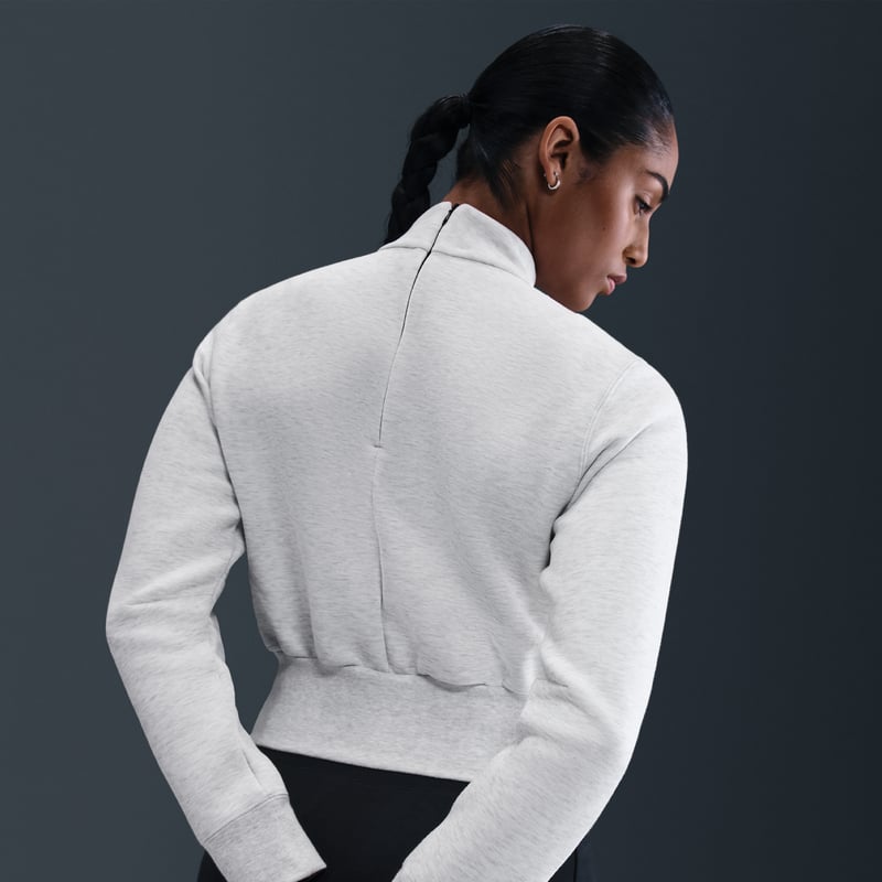 Nike Tech Fleece Crew HV2796-013 02