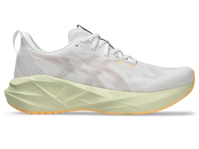 ASICS Novablast 5 1011B974-101 01
