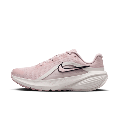Обувки Nike Downshifter 14 SE "Silt Red & Particle Rose" | Жени | Бягане | 01 | SPORTSHOWROOM