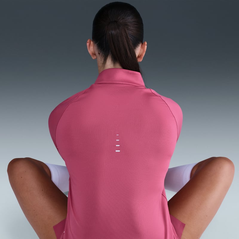 Nike Swift Dri-FIT UV HQ0499-634 02