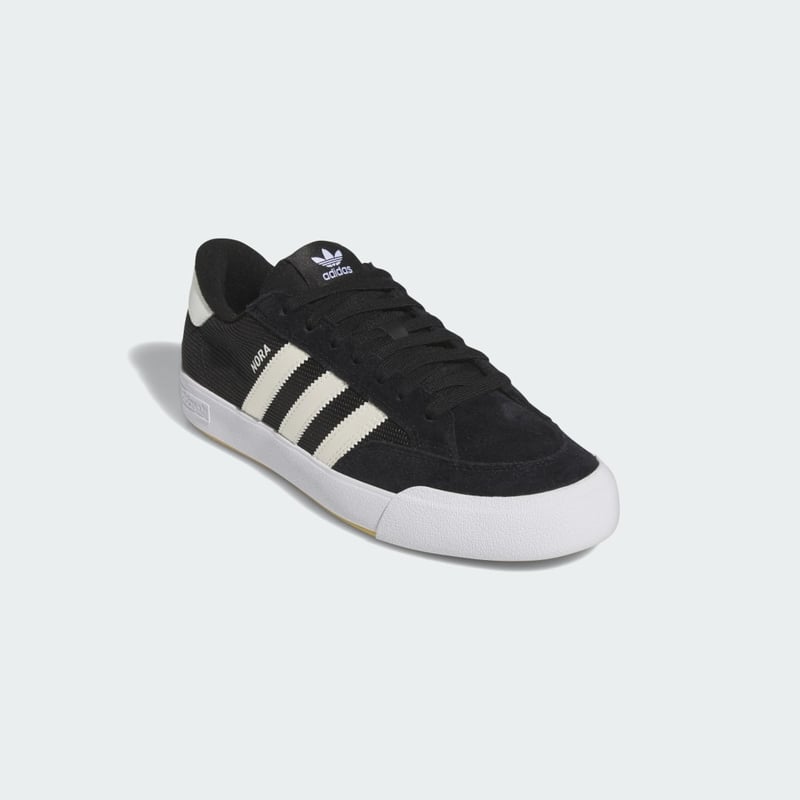 adidas Nora IG4115 04