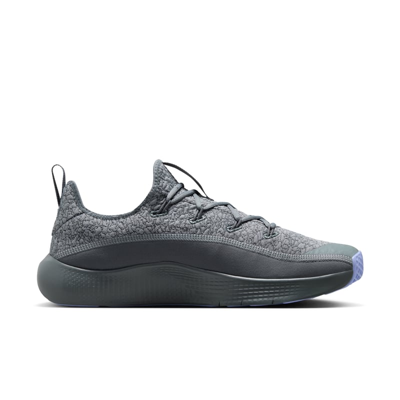 Nike LeBron TR1 FJ6151-008 03