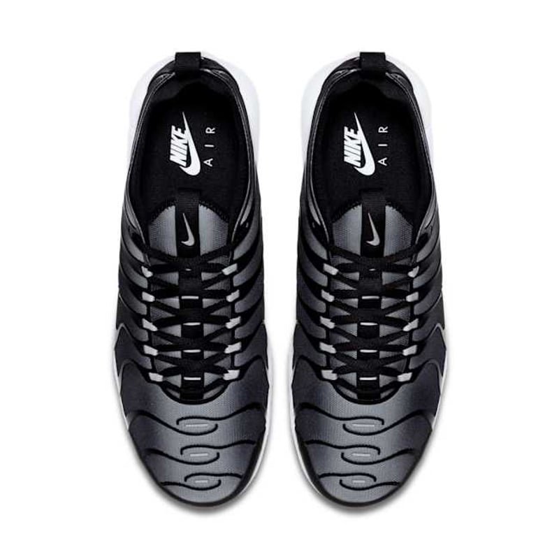 Nike Air Max Plus Ultra 898015-001 04