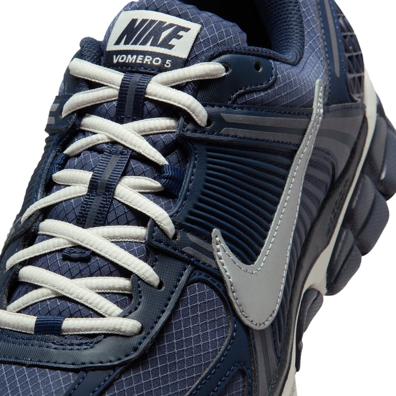 Nike Zoom Vomero 5 SE IQ6589-400 07