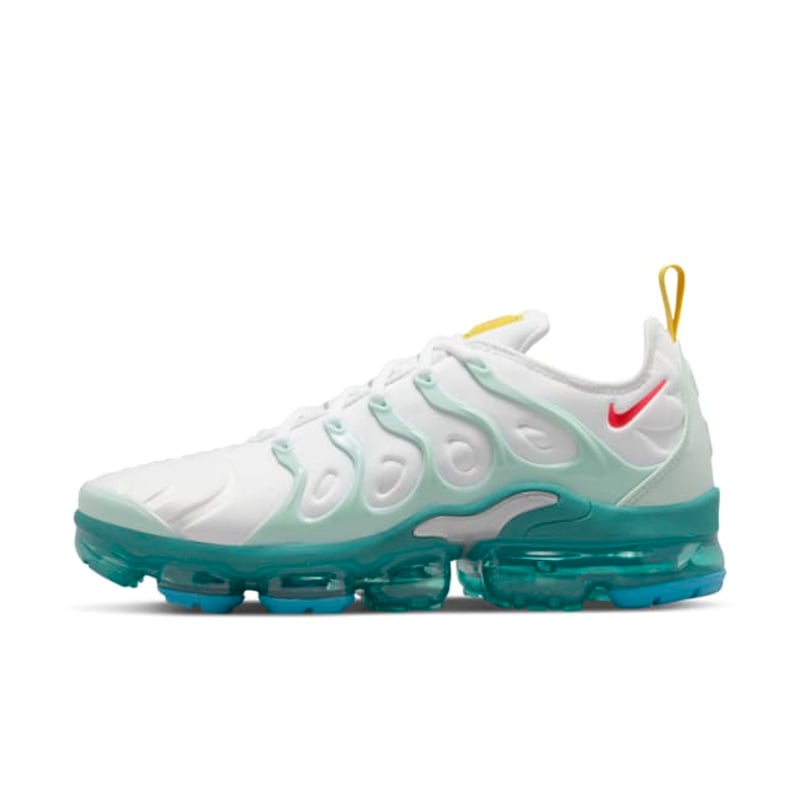 Nike Air VaporMax Plus DQ7645-100 01