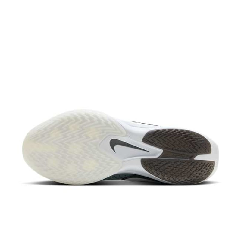 Nike G.T. Cut 3 DV2918-002 02
