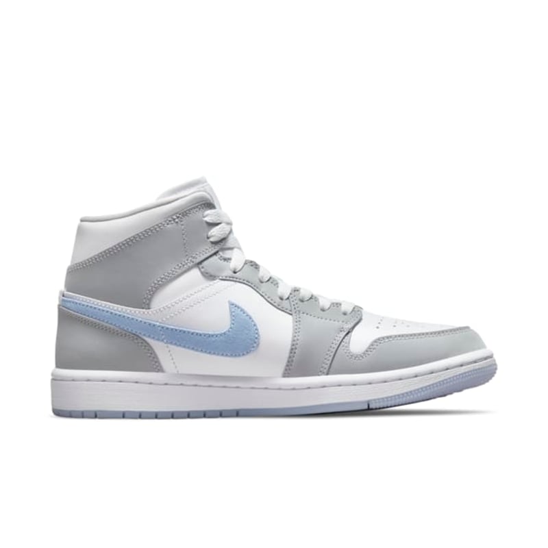 Jordan 1 Mid BQ6472-105 03
