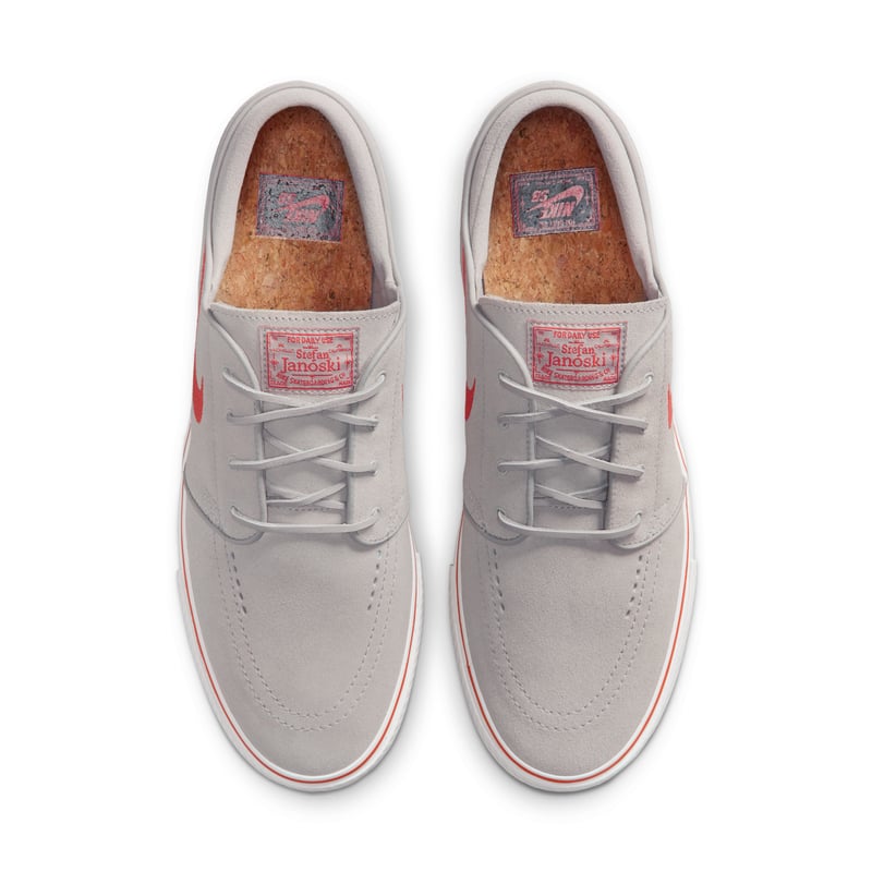 Nike SB Zoom Janoski OG+ FD6757-005 04