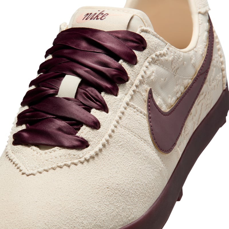Nike Astrograbber Leather SE IQ3367-299 07