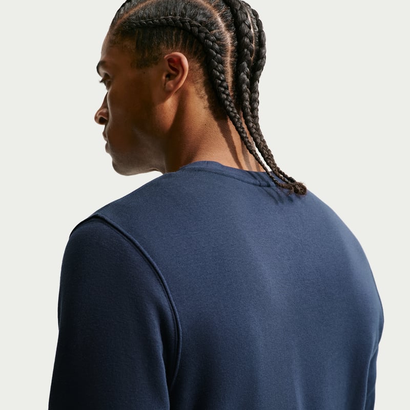 Nike Club Fleece Crew FN3886-451 02