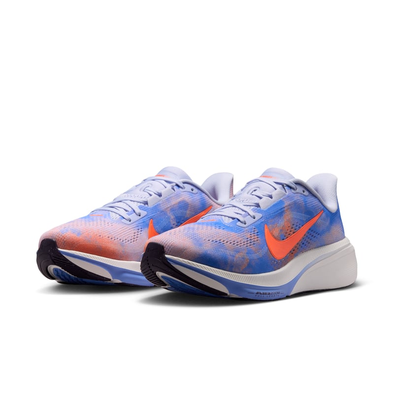 Nike Pegasus 42 runners "Bleached Lilac & Royal Pulse" | Women | Running | 05 | SPORTSHOWROOM