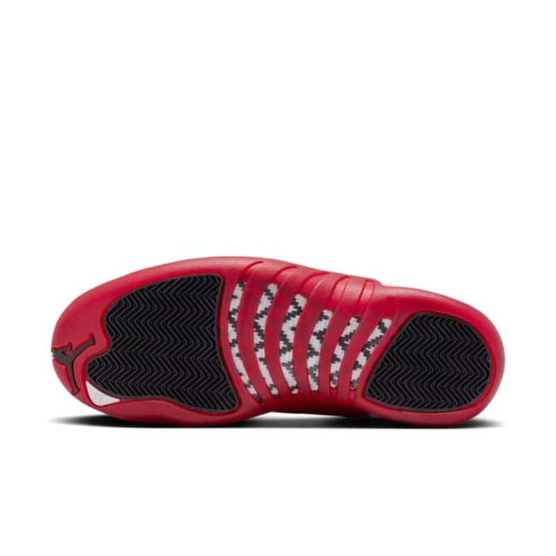 Jordan 12 Retro CT8013-116 02
