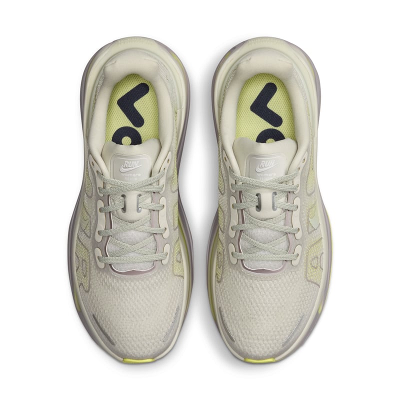 Nike Vomero Premium running shoes "Light Bone & Silver Lilac" | Women | Running | 04 | SPORTSHOWROOM