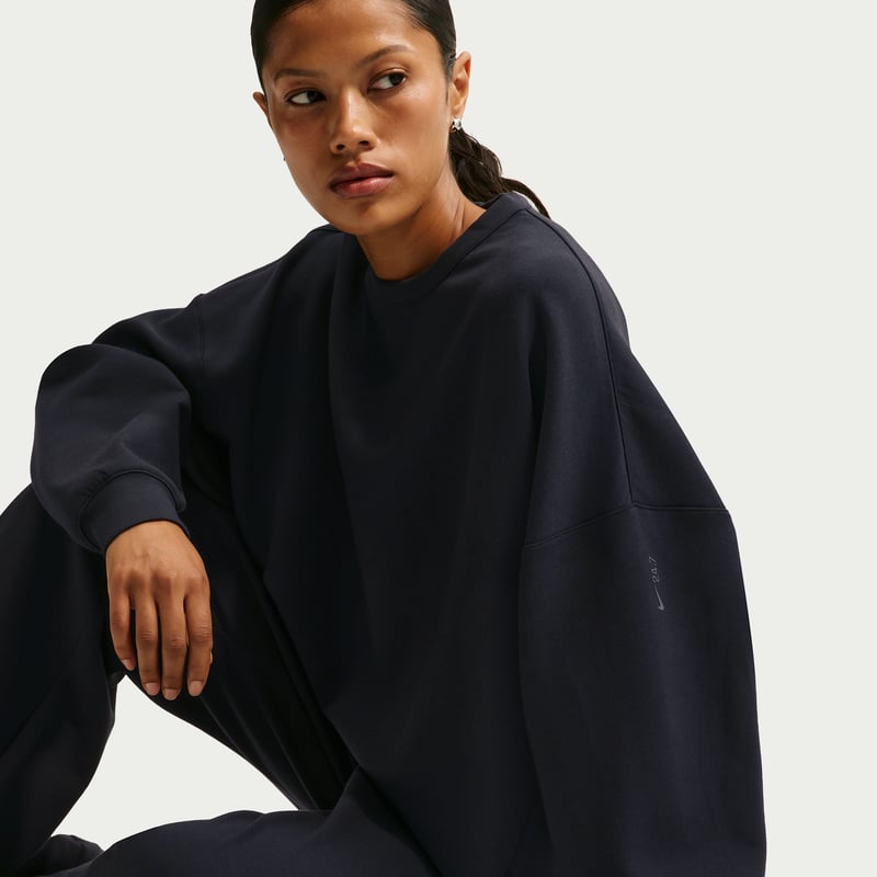 Nike 24.7 ImpossiblySoft Dri-FIT Oversized Crew HQ8193-010 01