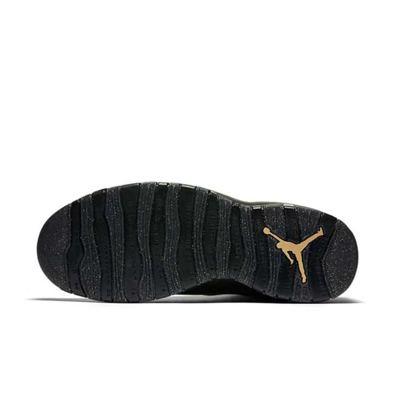 Jordan 10 Retro 310805-012 02